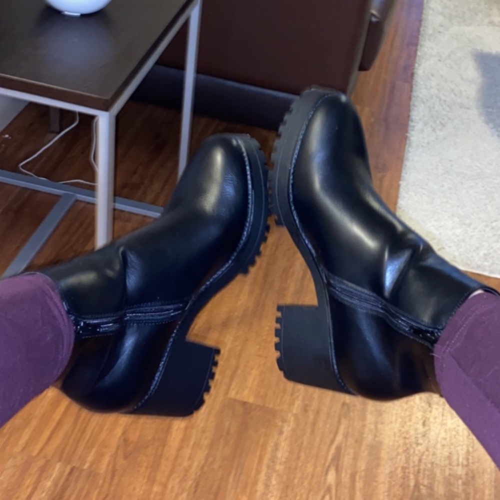 Black boots